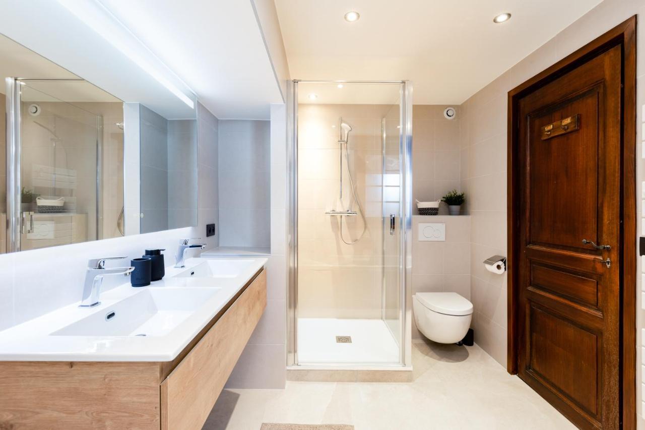 Chalet Les Praz - 280Sqm - Sauna Cinema Fitness - 5 Bedrooms In Heart Of Les Praz - By Cozee Rentals Chamonix Exteriör bild
