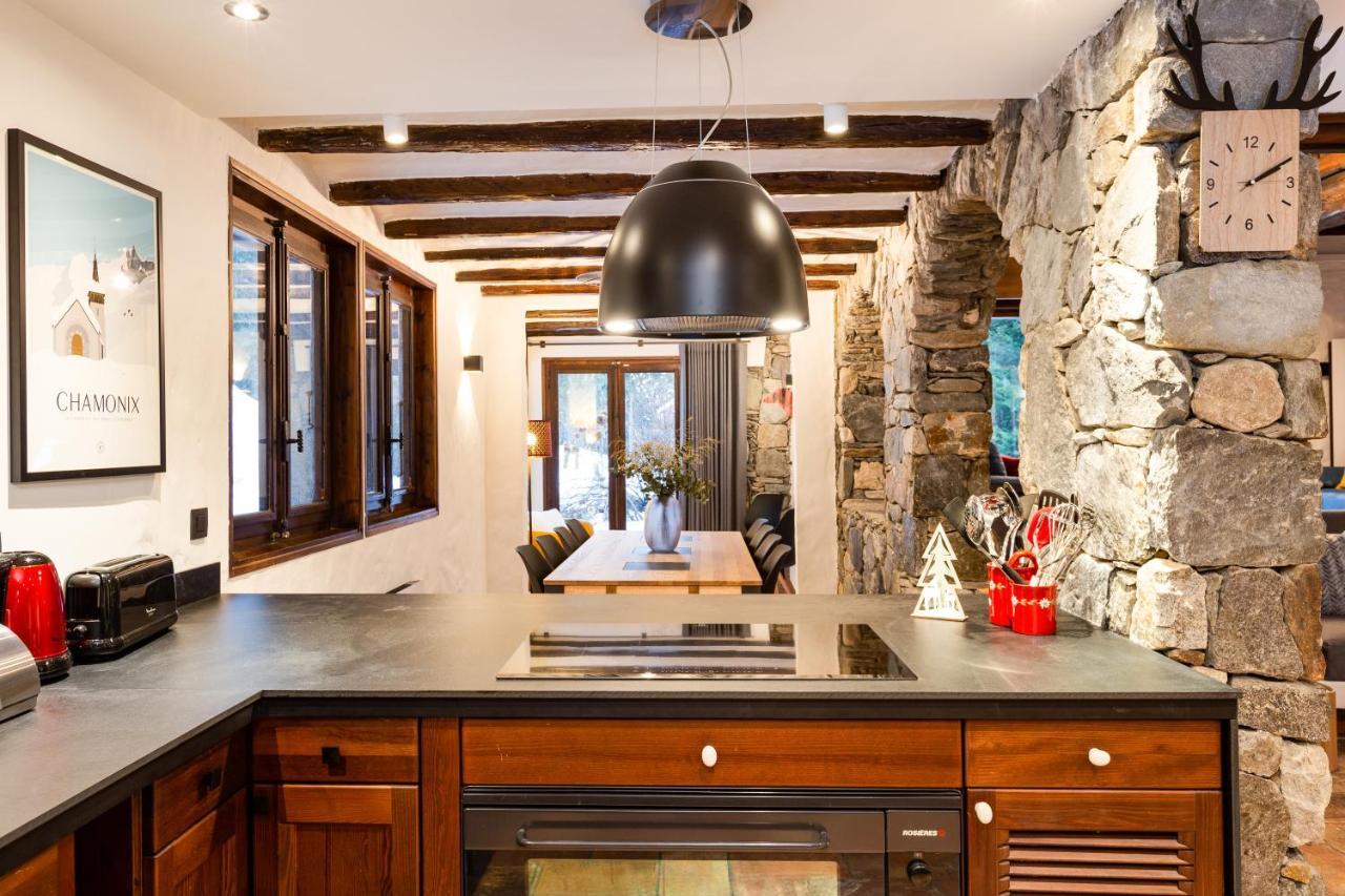 Chalet Les Praz - 280Sqm - Sauna Cinema Fitness - 5 Bedrooms In Heart Of Les Praz - By Cozee Rentals Chamonix Exteriör bild