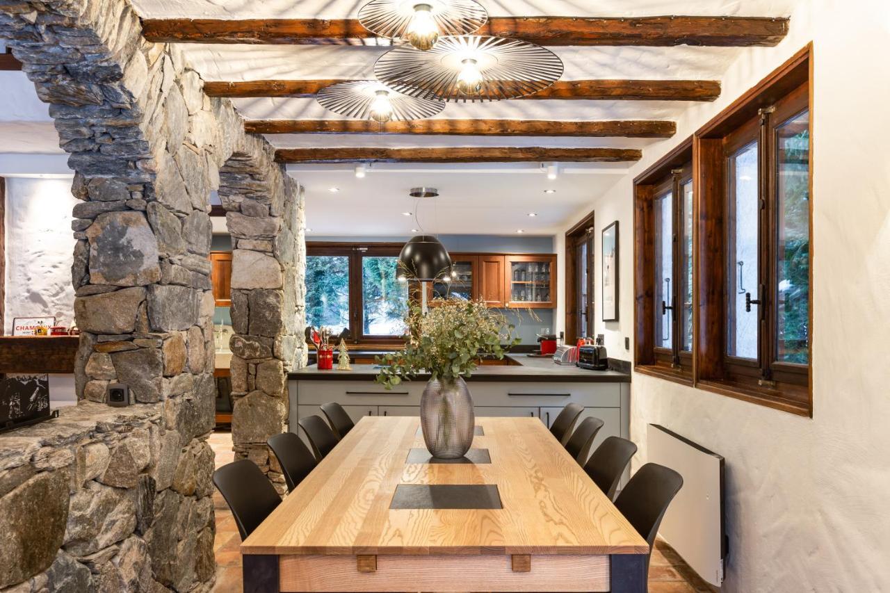Chalet Les Praz - 280Sqm - Sauna Cinema Fitness - 5 Bedrooms In Heart Of Les Praz - By Cozee Rentals Chamonix Exteriör bild