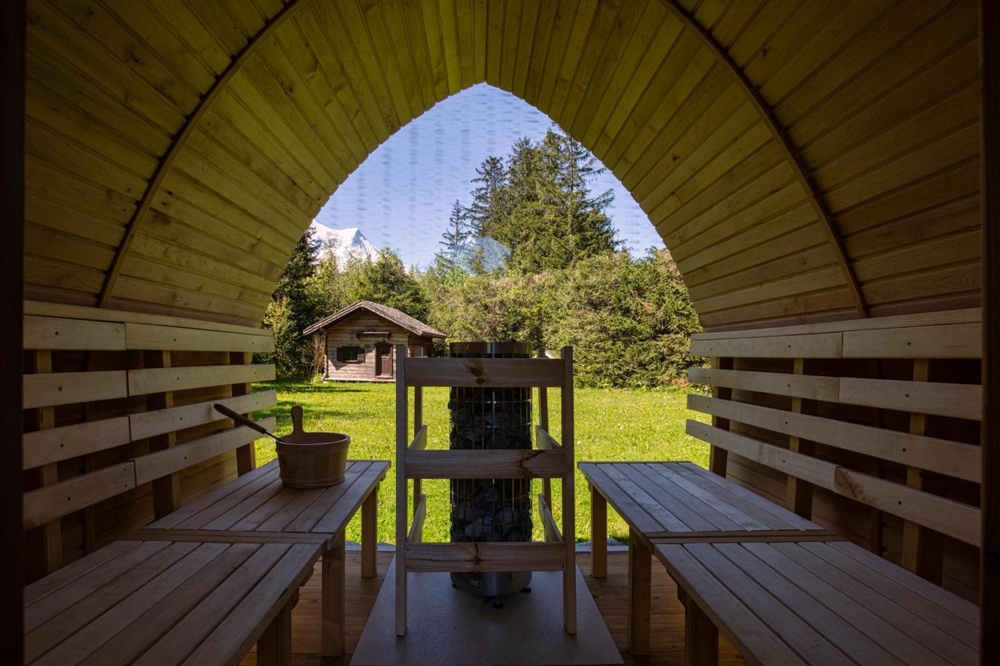 Chalet Les Praz - 280Sqm - Sauna Cinema Fitness - 5 Bedrooms In Heart Of Les Praz - By Cozee Rentals Chamonix Exteriör bild